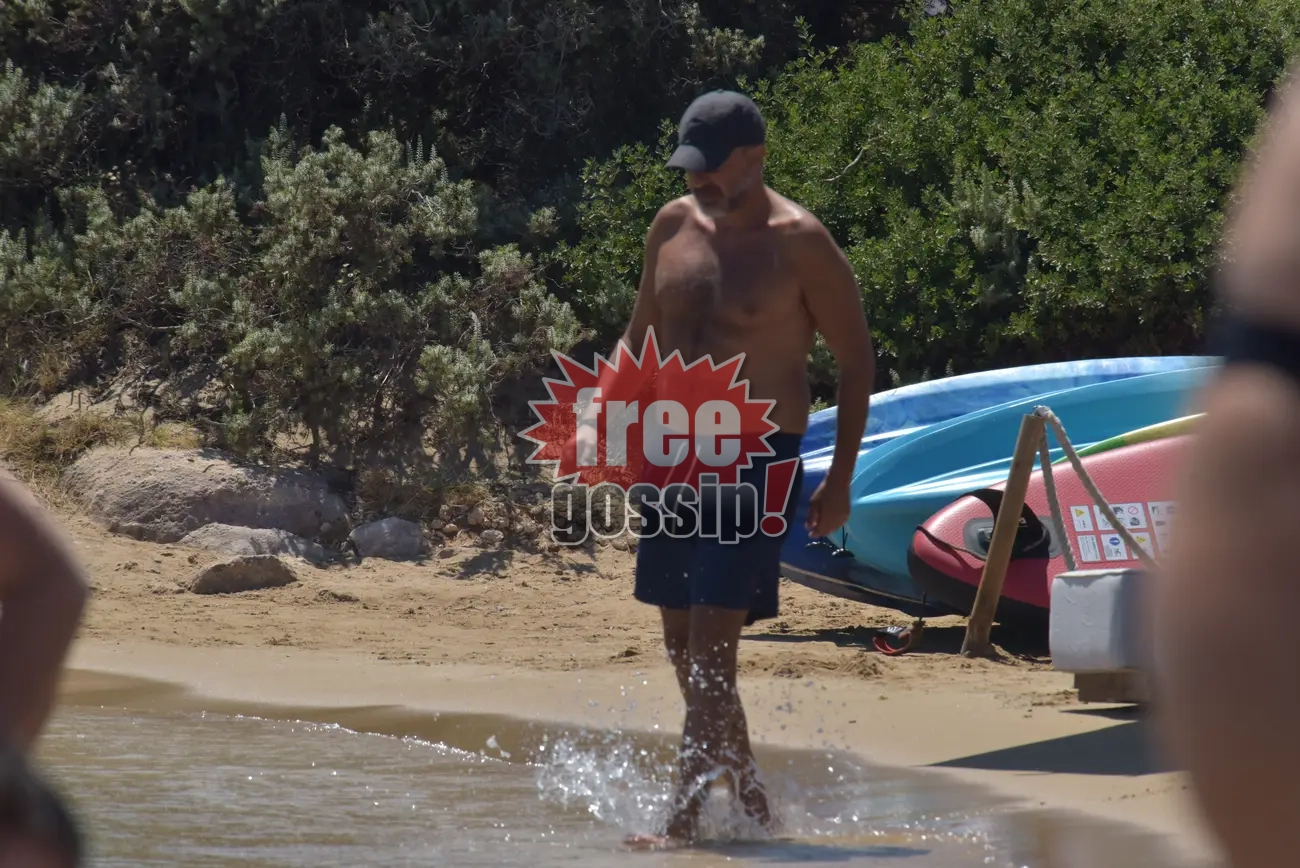 Αθηναϊκή Ριβιέρα: Το «ράλι» στις τιμές για SUP και θαλάσσια σπορ στις οργανωμένες πλαζ